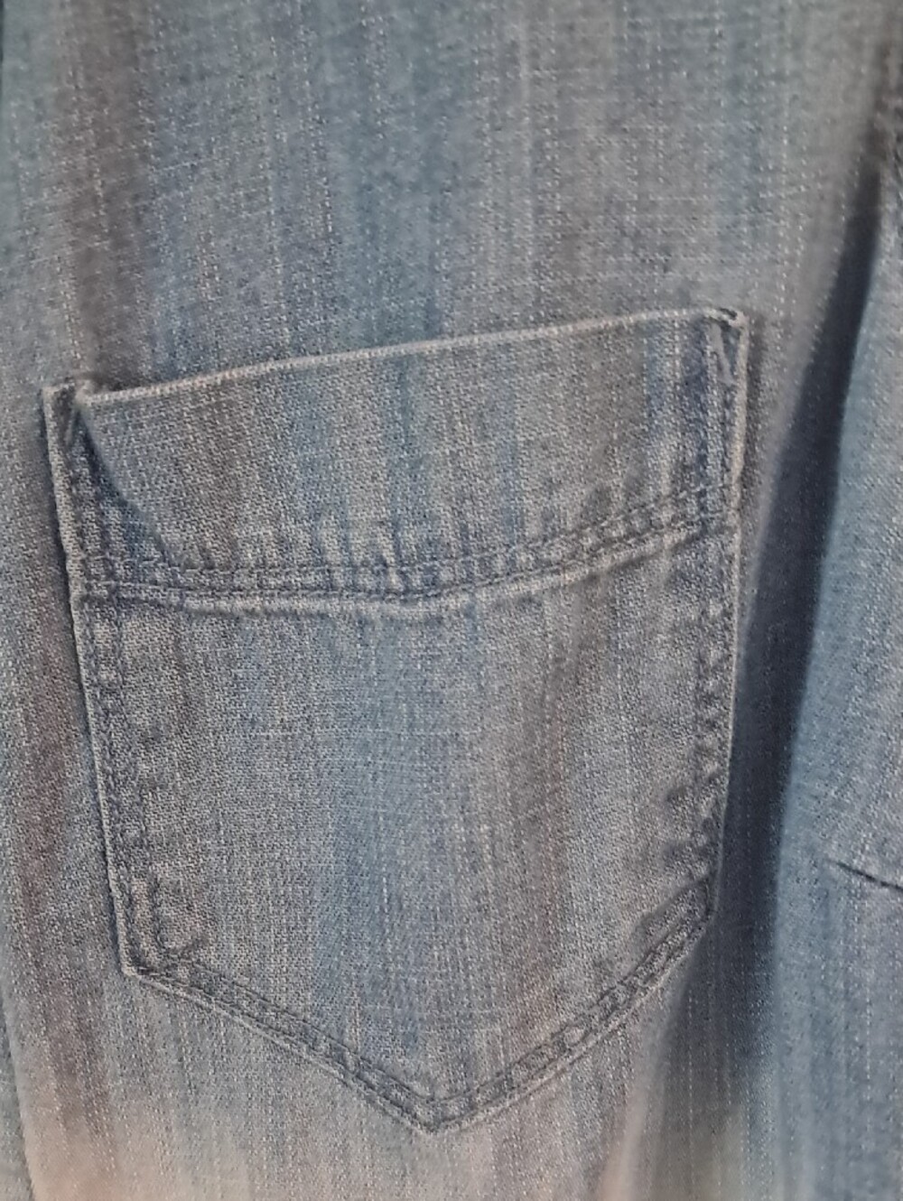 Gap Ombre Denim Button-Up Shirt - Blue - Picture 4 of 7